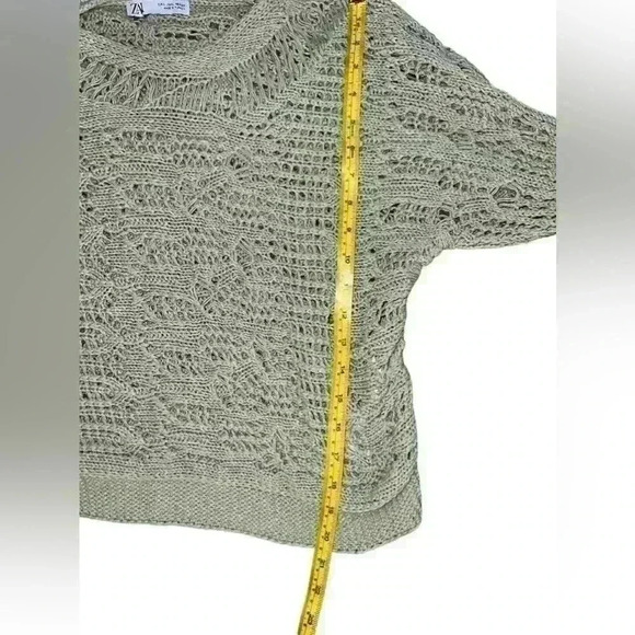 Zara Green Crochet Sweater Boho Size L Crew Neck Preppy Long Sleeve Comfy - Picture 3 of 5